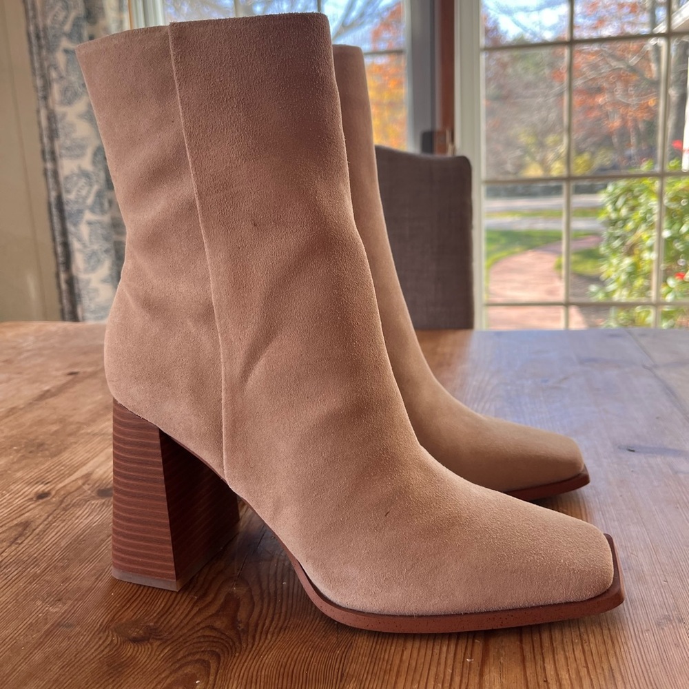 Sam Edelman boots. New without box. Size 9